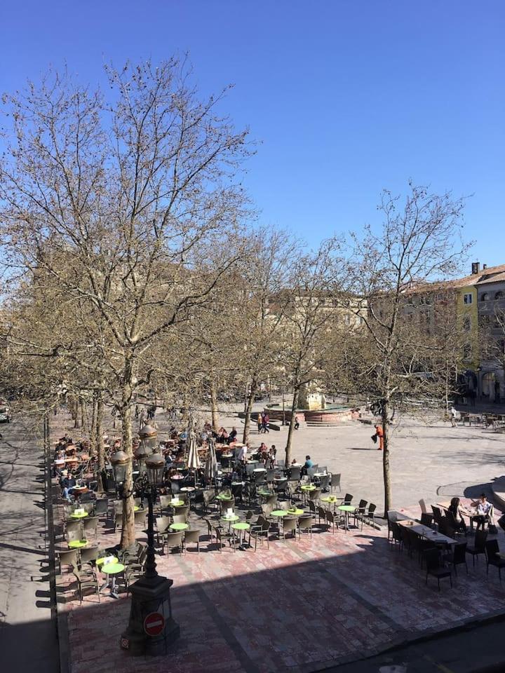 Place Carnot Carcassonne Bagian luar foto